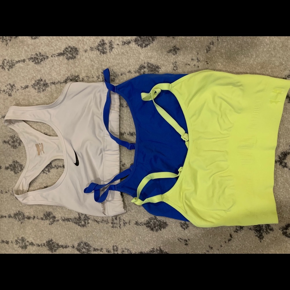 Women’s sports bras